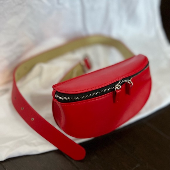 free press Handbags - NWOT Never used! Red belt purse/ funny pack